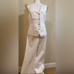NWOT Theory Kaitlyn vest and pants set.
